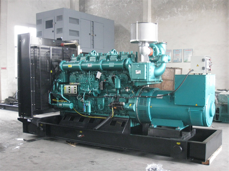 赣榆200KW 柴油发电机的油耗是多少?