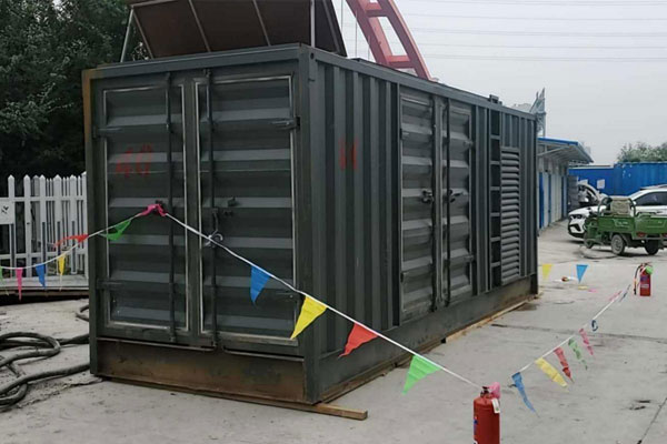 赣榆发电机租赁空气滤清器多久更换一次?